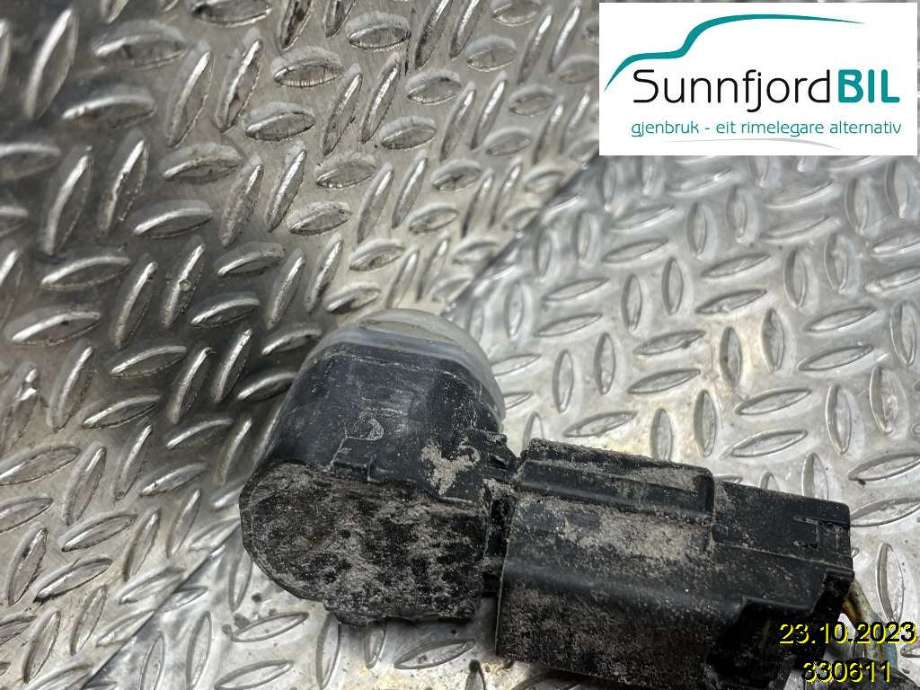 Parkeringssensor bak til Ford Mondeo 2014-2019 (Type V, Fase 1)  (FORD|F1CT15K859AA5FM6|1899680|EM2T15K859AAW)