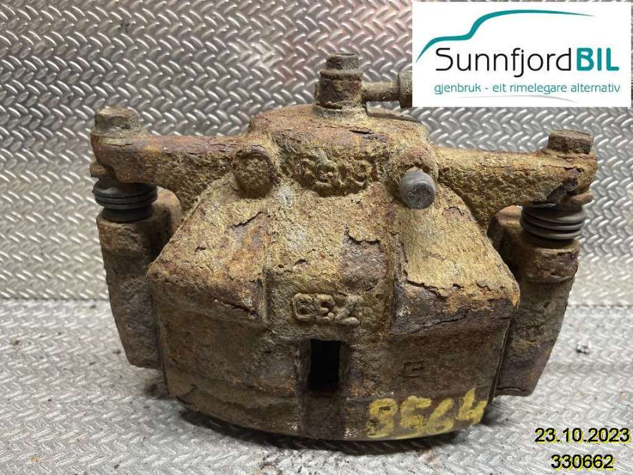 Bremsecaliper venstre foran til Nissan Qashqai, 2007-2010 (Type I, Fase 1)  (NISSAN|41011JD00A)