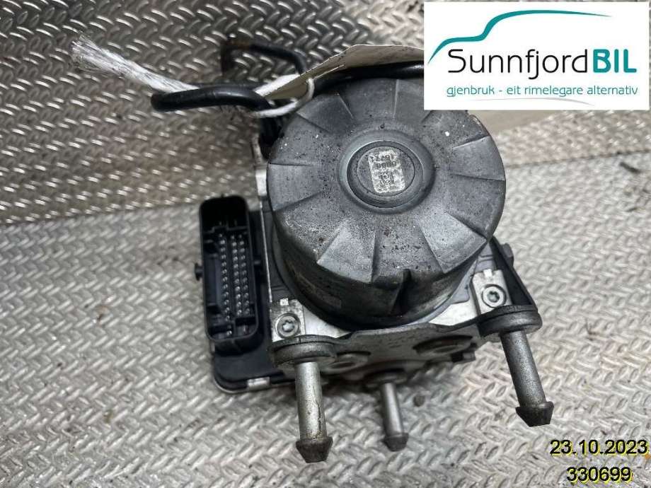 ABS sentral til VW Transporter / Caravelle, 2015-2019 (T6) (T6) (VOLKSWAGEN|7E0614517M)