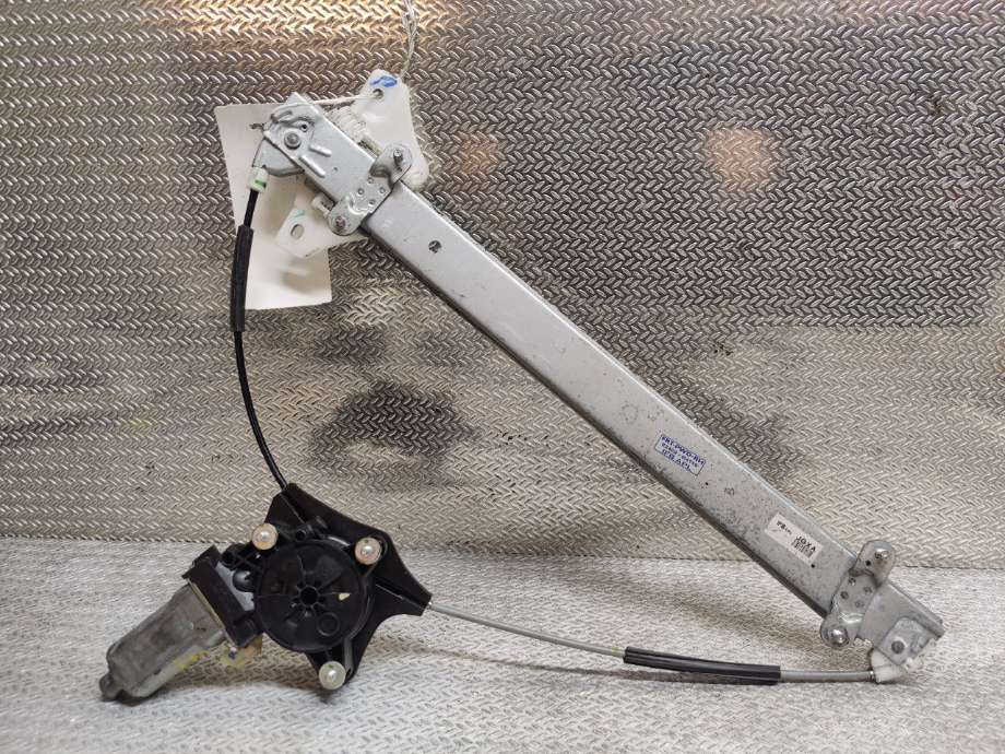 Ruteheis til Hyundai i10 2014-2018 (Type II)  (HYUNDAI|82404B4110|)