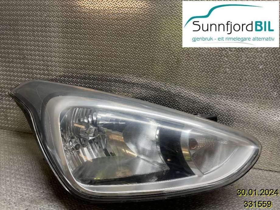 Frontlykt høyre halogen til Hyundai i10 2014-2018 (Type II)  (HYUNDAI|92102B 9000|92102B9000|)