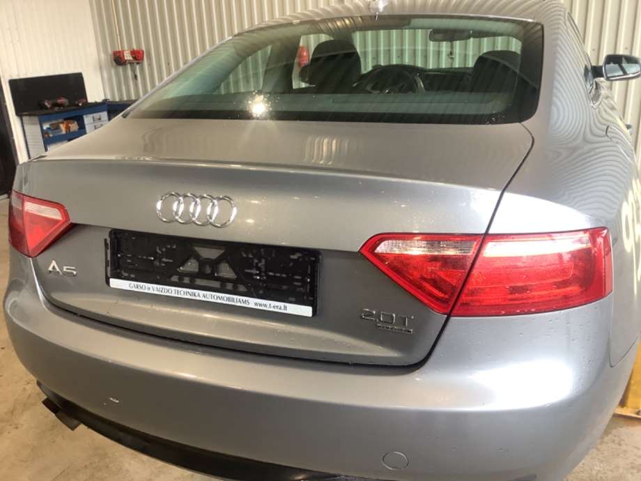 Bakluke sedan til Audi A5, 2007-2016 (Type I)  (Audi A5 CoupeQuattro 2,0|8T0 827 023 AJ)