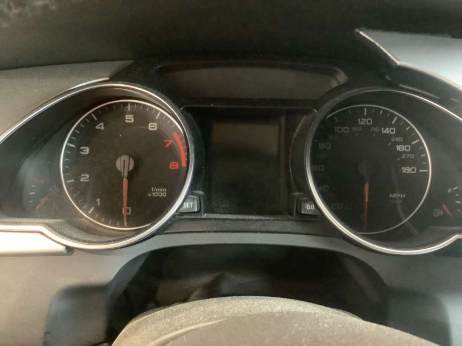 Instrumentpanel til Audi A5, 2007-2016 (Type I)  (Audi A5 CoupeQuattro 2,0|)