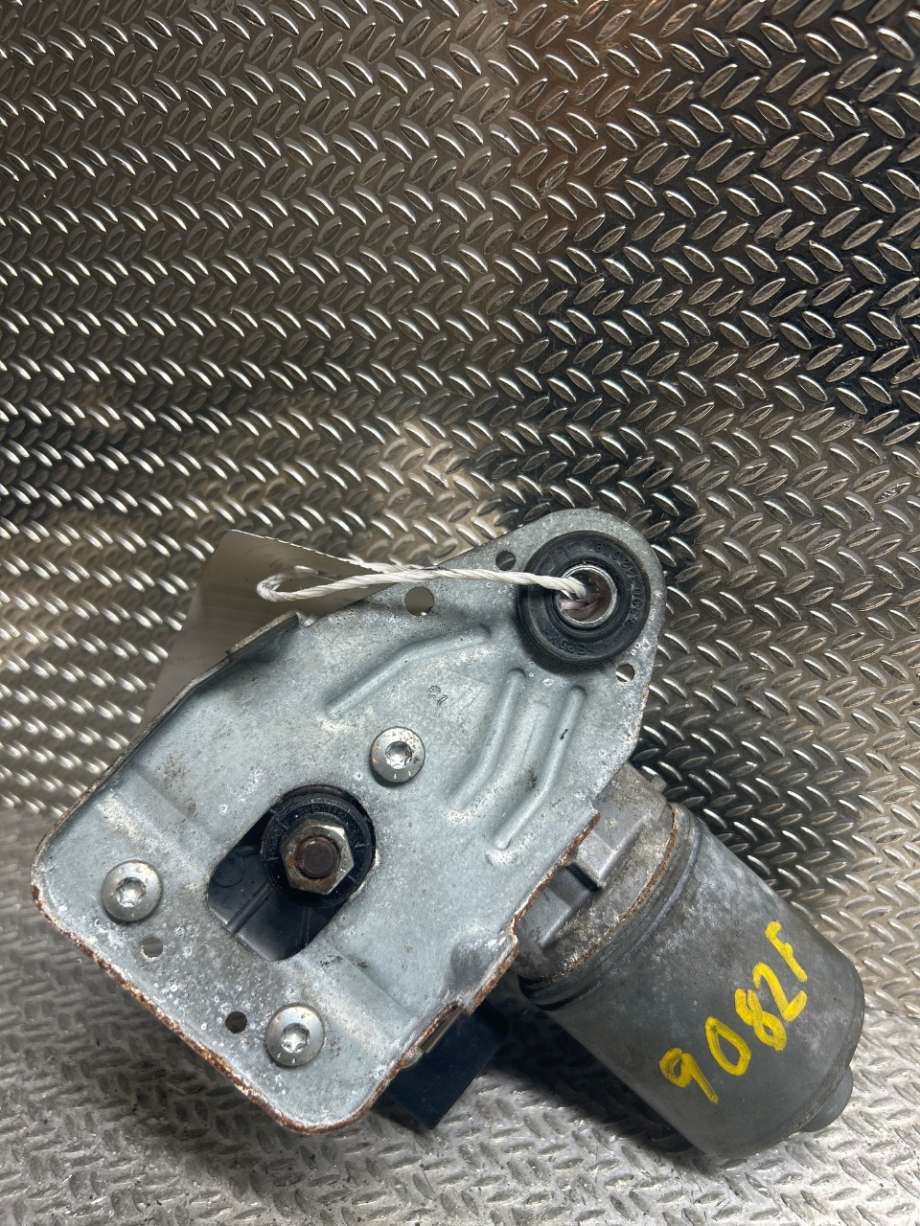 Viskermotor frontrute til Audi A6 2005-2008 (Type III, Fase 1) (C6) (C6) (AUDI|4F1955023K|0390241651|4F1955119C)
