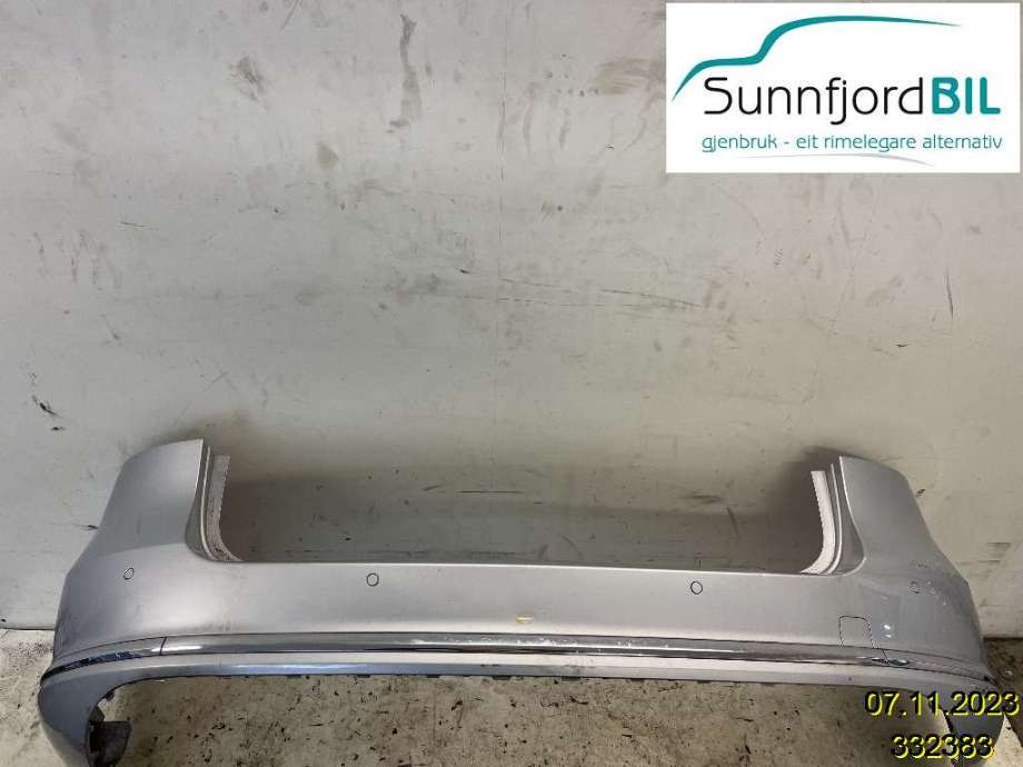 Støtfanger bak til VW Passat 2011-2015 (B7) (B7) (VOLKSWAGEN|3AF807417J|)