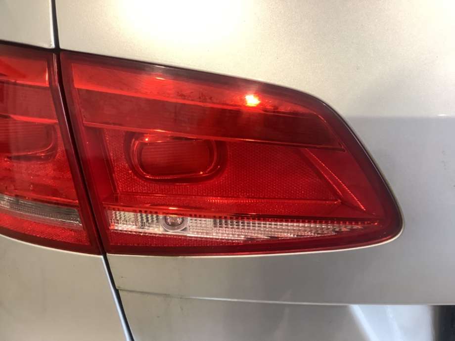 Baklykt venstre indre til VW Passat, 2011-2015 (B7) (B7) (VOLKSWAGEN|3AF 945 093 Q)