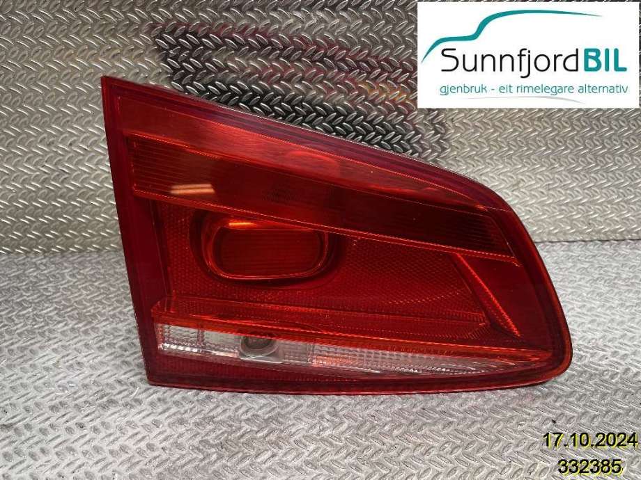 Baklykt venstre indre til VW Passat 2011-2015 (B7) (B7) (VOLKSWAGEN|3AF 945 093 Q|3AF945093Q|3AF945093C)