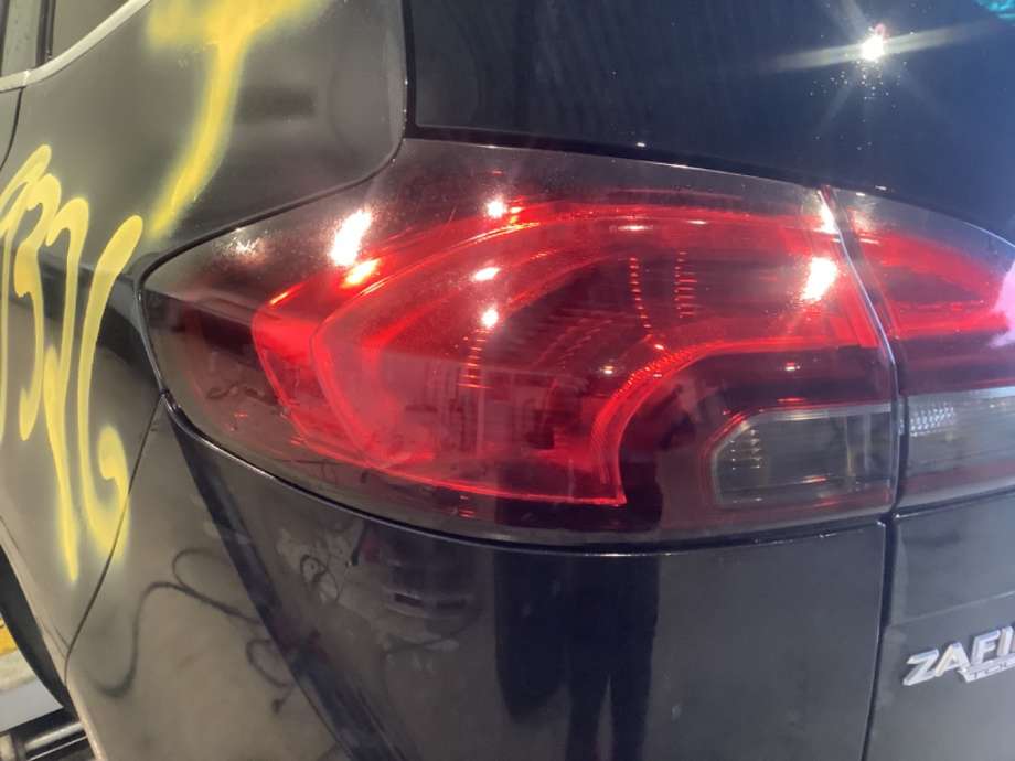Baklykt venstre til Opel Zafira Tourer, 2012-2018  (OPEL|39033314)