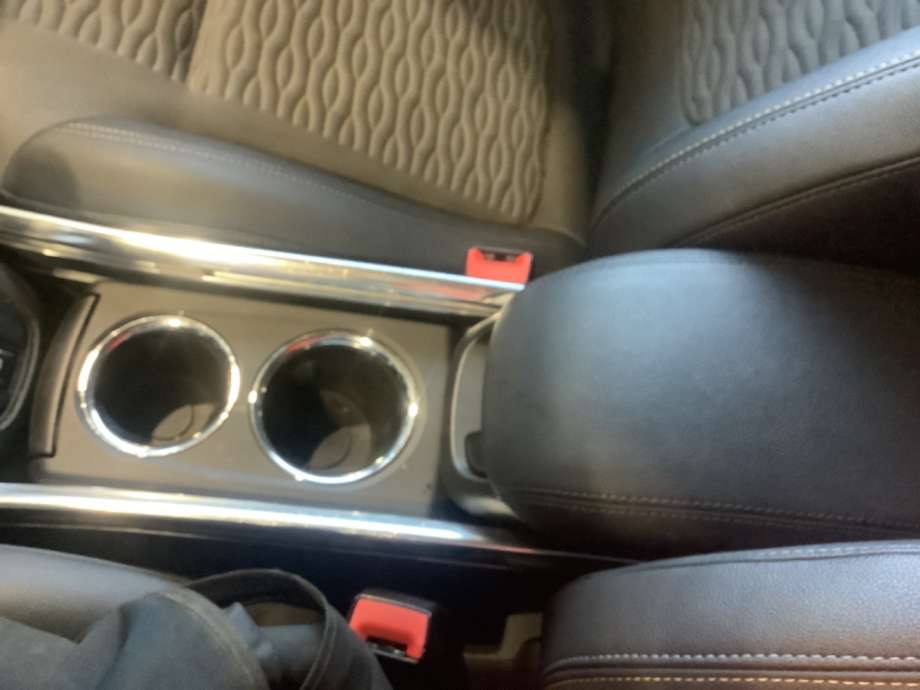 Innredning, Konsoll til Opel Zafira Tourer 2012-2018  (OPEL|)