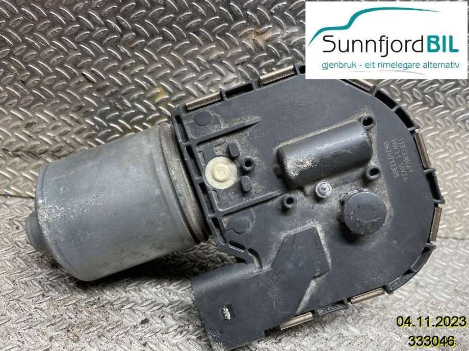 Viskermotor frontrute til Audi A6 2005-2008 (Type III, Fase 1) (C6) (C6) (AUDI|4F1955119K|0390241651|4F1955119C)