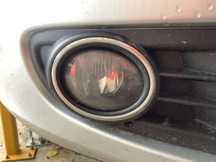 Tåkelykt høyre foran til VW Golf VI, 2008-2012  (VOLKSWAGEN|5K0941700 F)