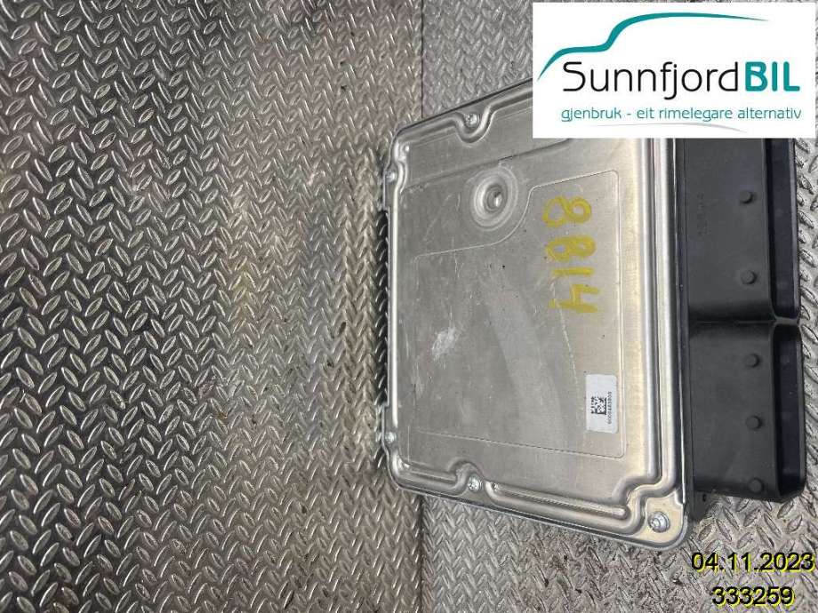 Styreenhet motor til BMW X3 2010-2017 (F25) (F25) (BMW|13618576333|0281018502|)