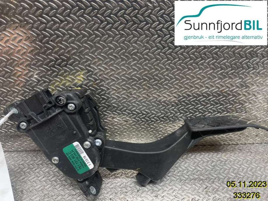 Pedal gass til VW Transporter / Caravelle, 2015-2019 (T6) (T6) (VOLKSWAGEN|7E1721503C)