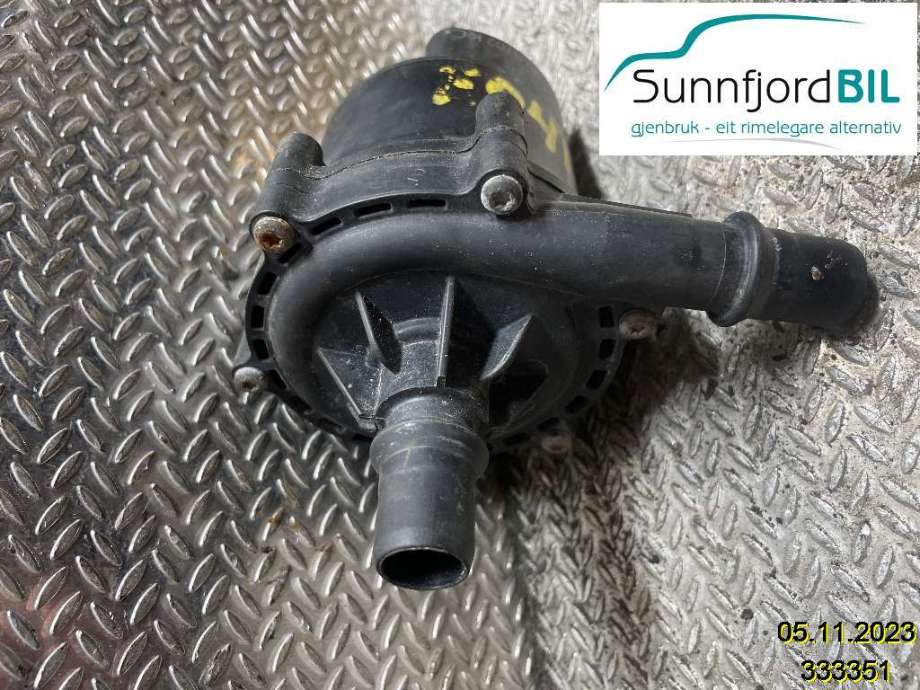 Sirkulasjonspumpe til Peugeot Partner, 2015-2019 (Type II, Fase 2)  (PEUGEOT|9812011380)