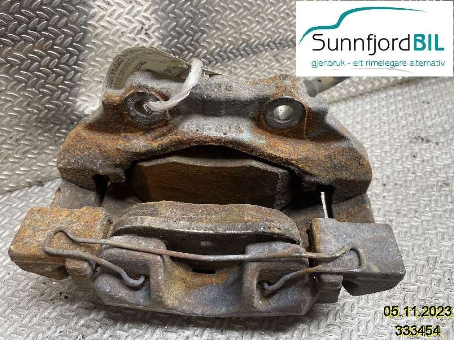 Bremsecaliper høyre foran til Peugeot Partner, 2015-2019 (Type II, Fase 2)  (PEUGEOT|1651755380)