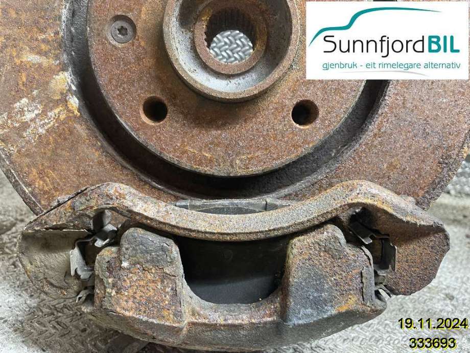 Bremsecaliper høyre foran til Peugeot 3008 2009-2016 (Type I)  (PEUGEOT|4401N9|)