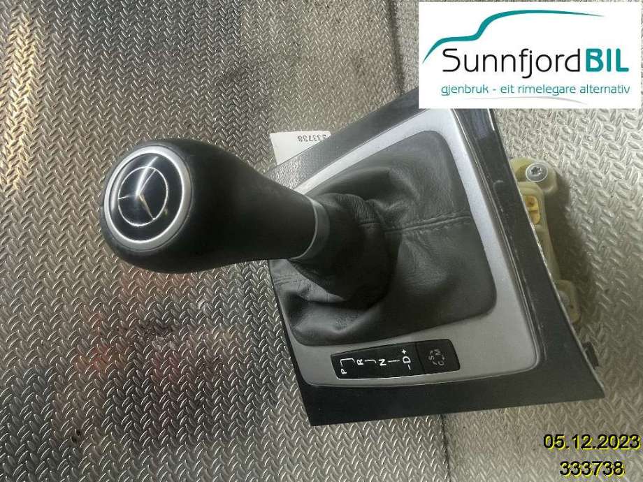 Girstang/girvelger automat til Mercedes GLK 2008-2015 (X204) (X204) (MERCEDES|A2042678024|)