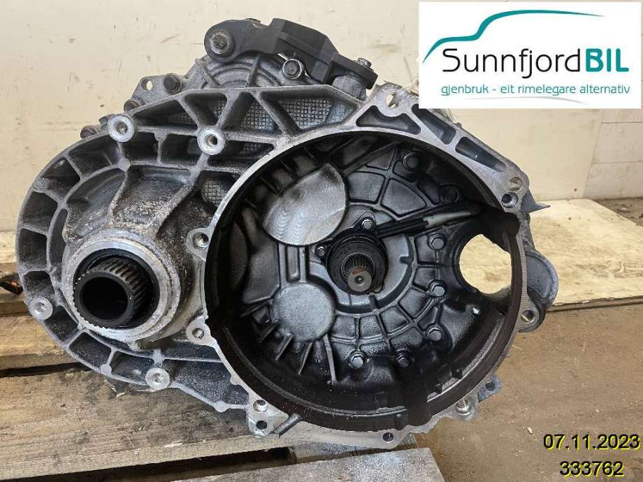 Girkasse manuell 6-trinn til VW Transporter / Caravelle, 2015-2019 (T6) (T6) (VOLKSWAGEN|SAW)