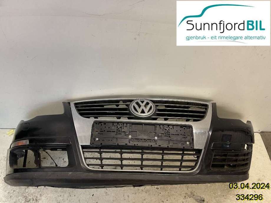 Støtfanger foran til VW Passat 2005-2010 (B6) (B6) (VOLKSWAGEN|3C0 807 217 E|3C0807217E|)