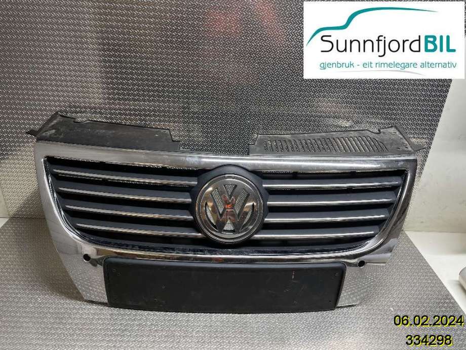 Grill til VW Passat 2005-2010 (B6) (B6) (VOLKSWAGEN|)