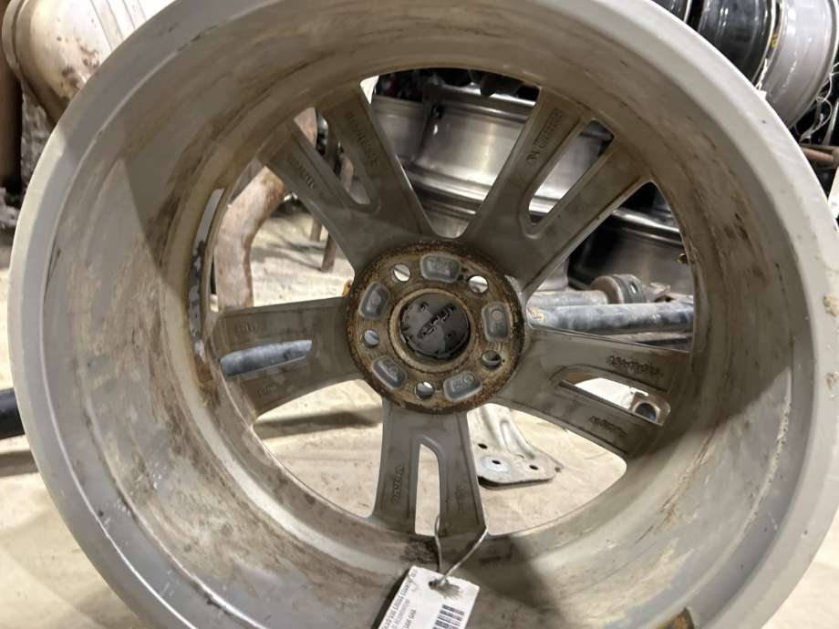 Felg aluminium til Volvo V90 / V90 CC / S90 2016-->>  (VOLVO|)
