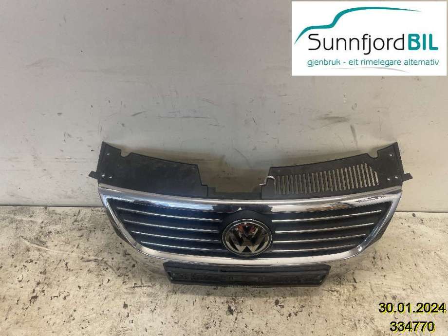 Grill til VW Passat, 2005-2010 (B6) (B6) (VOLKSWAGEN|3C0853651AK)