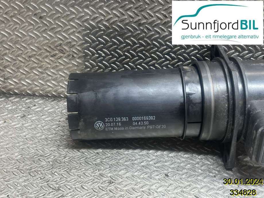 Diverse deler til VW Golf VI 2008-2012  (VOLKSWAGEN|3C0129363|)