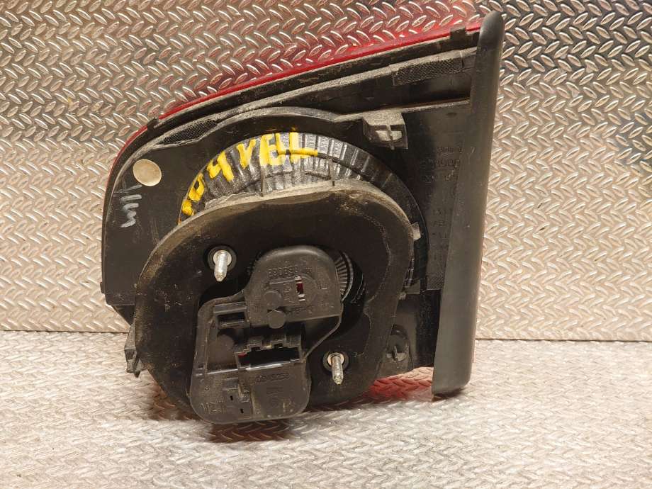 Baklykt venstre indre til VW Golf VI 2008-2012  (VOLKSWAGEN|5K0945093G|5K0 945 093 G|5K0.945.093.G)
