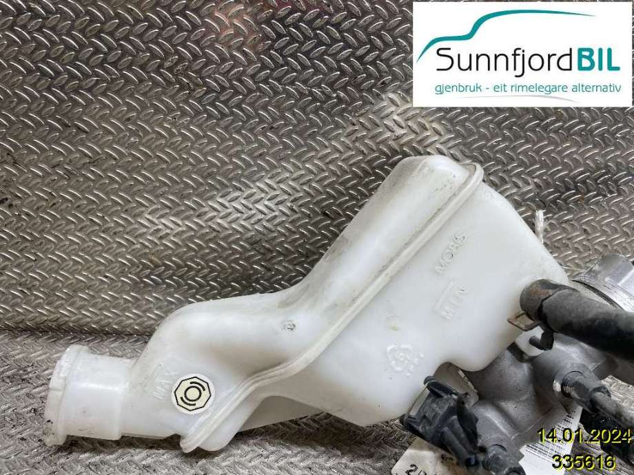 Diverse deler til Hyundai i40, 2012-2017  (HYUNDAI|585113Z000)