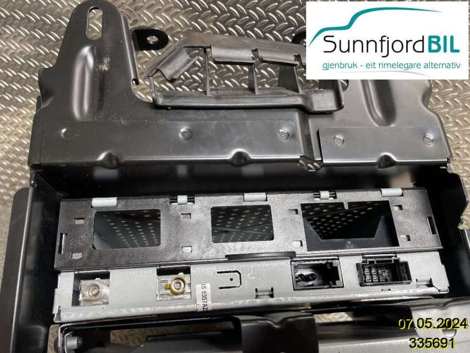 Bilstereo diverse til Audi A4 2007-2014 (Type IV) (B8) (B8) (AUDI|4F0035541N|)