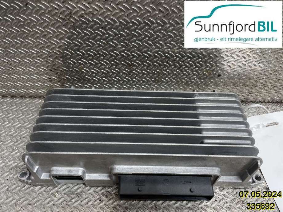 Bilstereo forsterker til Audi A4, 2007-2014 (Type IV) (B8) (B8) (AUDI|8T0035223AD)