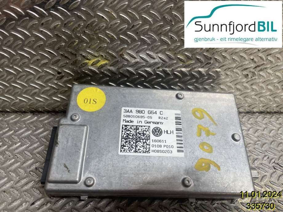 Kamera til VW Tiguan 2011-2016 (Type I, Fase 2)  (VOLKSWAGEN|3AA980654D|3AA 980 654 D  Z1L|3AA980654C)