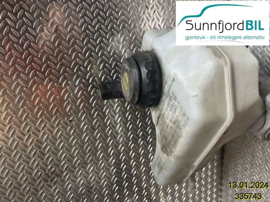 Diverse deler til VW Tiguan 2011-2016 (Type I, Fase 2)  (VOLKSWAGEN|3C1611301|)