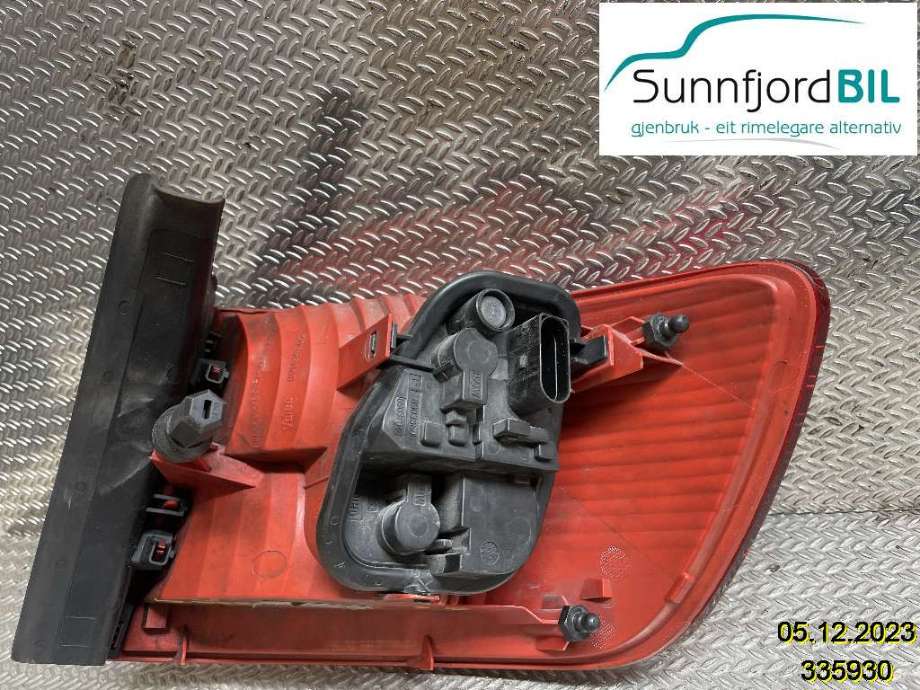 Baklykt venstre til Audi A6 2005-2008 (Type III, Fase 1) (C6) (C6) (AUDI|4F9945095|)