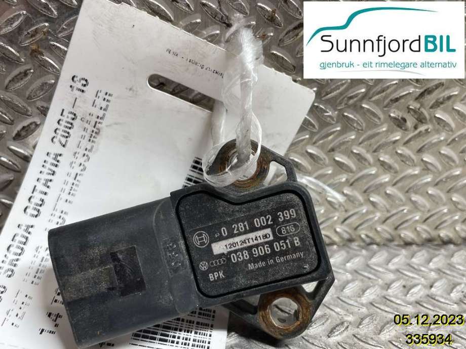 Luftmengde/luftmassemåler til Škoda Octavia 2009-2013 (Type II, Fase 2)  (SKODA|03G906051D|0281002399|03G906051B)