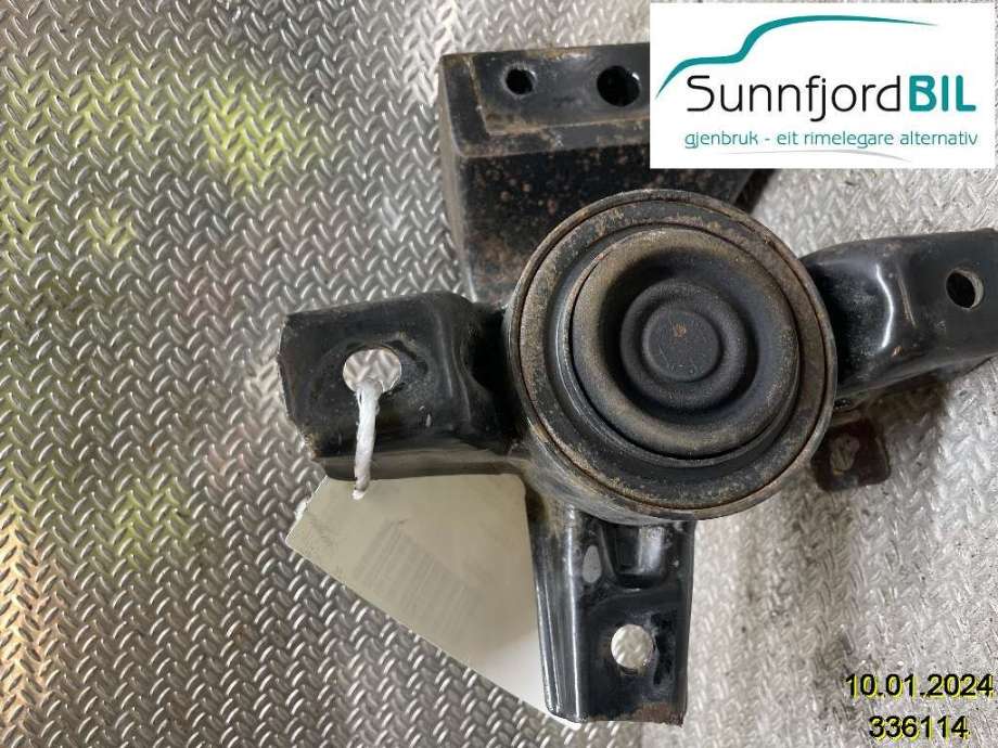 Motorfeste til Hyundai i10, 2014-2018 (Type II)  (HYUNDAI|21810B 4000)