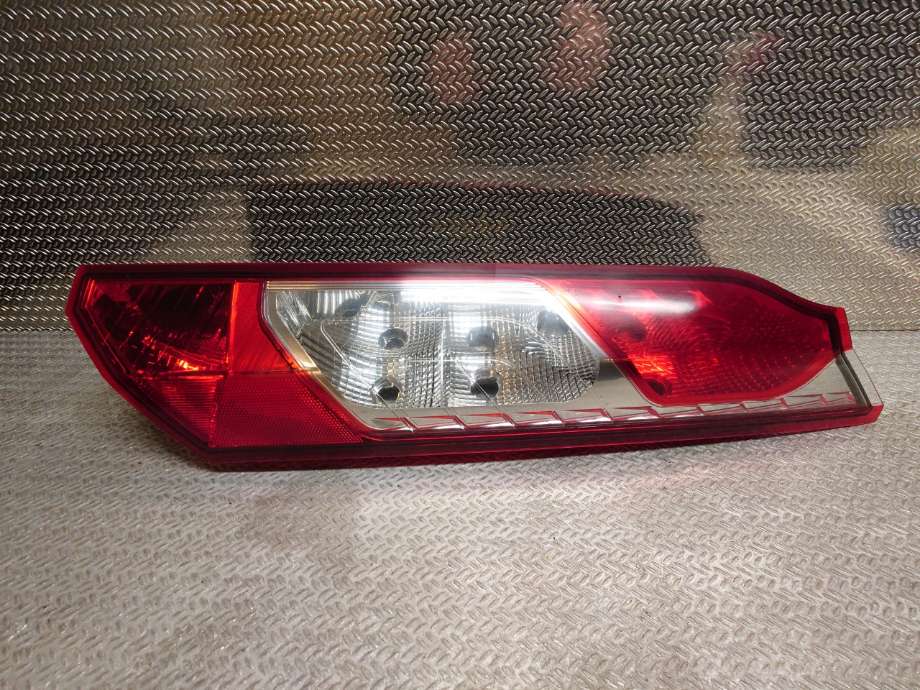 Baklykt venstre til Ford Transit Connect, 2009-2013 (Type I, Fase 2) (FORD|9T1613405AD)