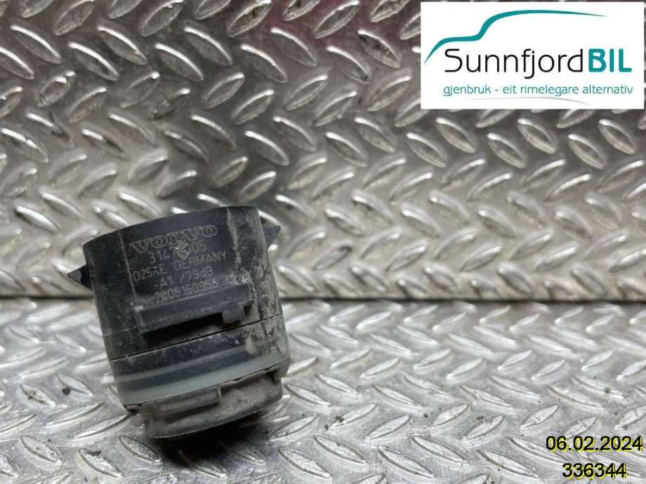 Parkeringssensor foran til Volvo XC90 2015-2025 (Type II)  (VOLVO|31471005|)