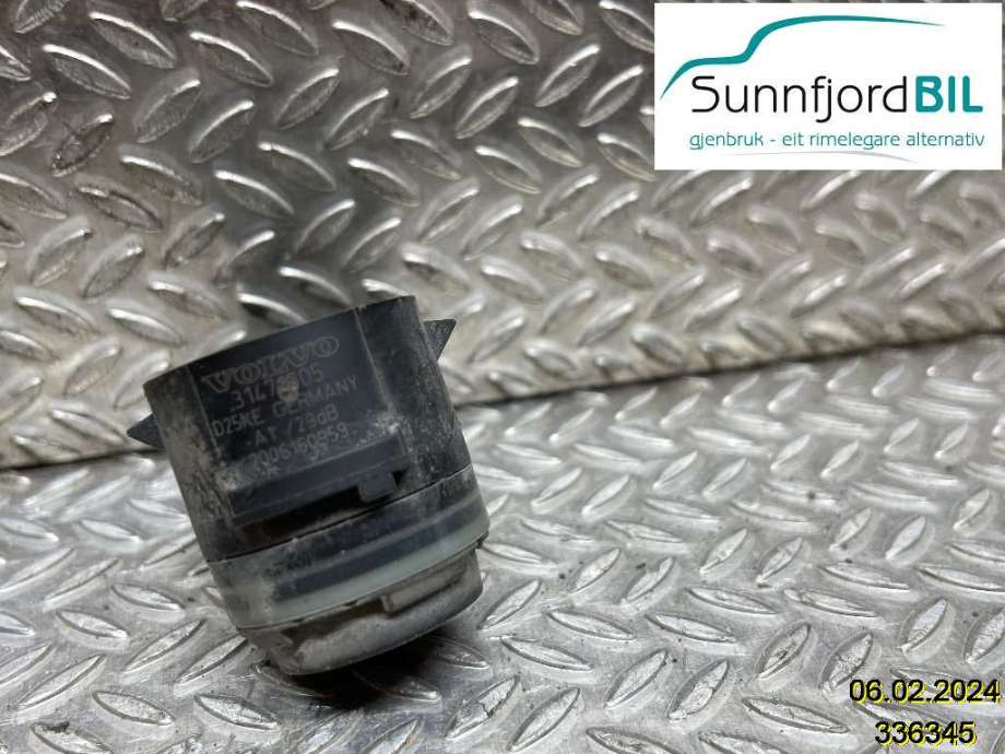 Parkeringssensor foran til Volvo XC90 2015-2025 (Type II)  (VOLVO|31471005|)