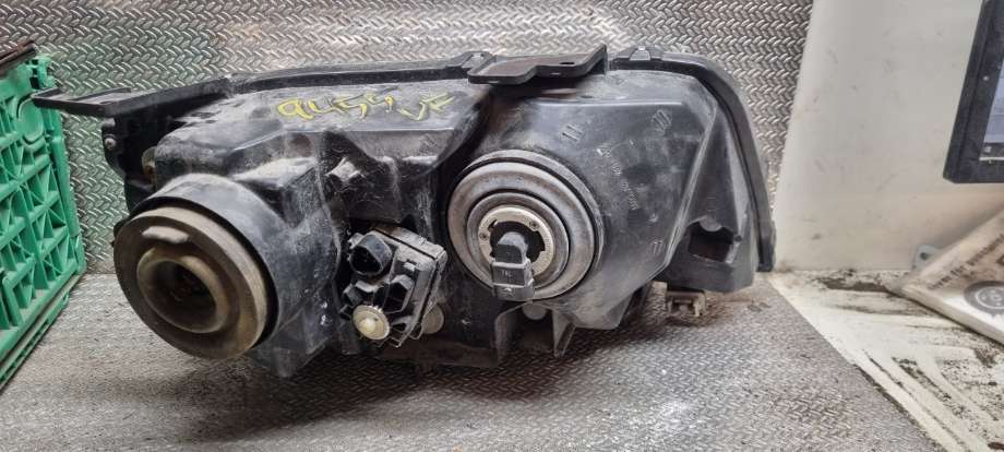 Frontlykt venstre halogen til Suzuki Grand Vitara, 2005-2015 (Type III)  (SUZUKI|35320-65J31)