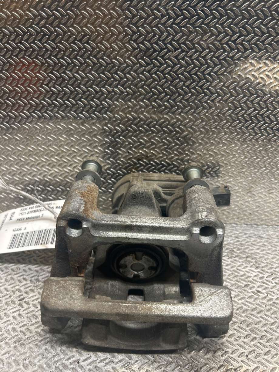 Bremsecaliper venstre bak til Kia e-Soul, 2019-->> (Type III)  (KIA|58210K4100)