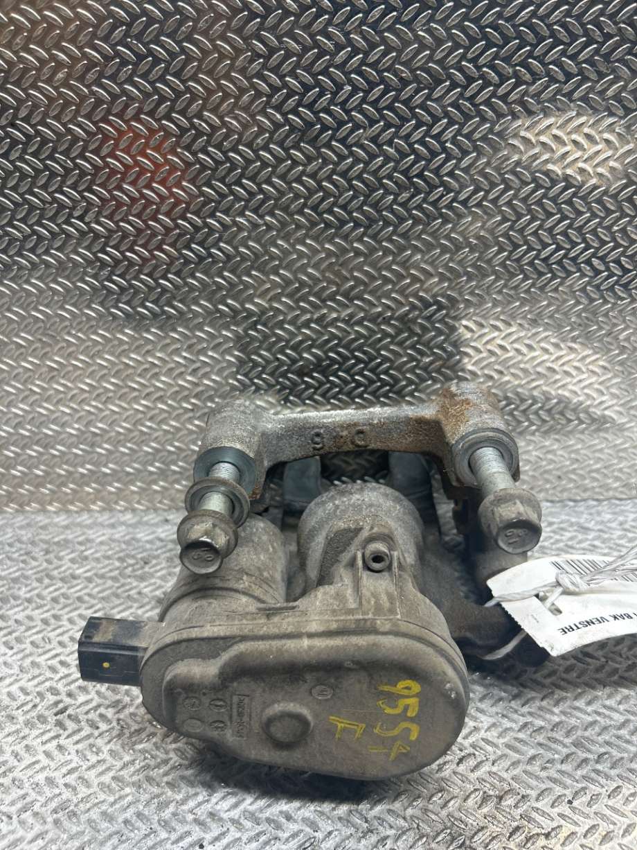 Bremsecaliper venstre bak til Kia e-Soul 2019-->> (Type III)  (KIA|58210K4100|)