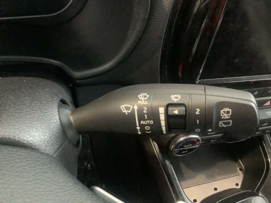 Bryter combi til Kia e-Soul 2019-->> (Type III)  (KIA|)