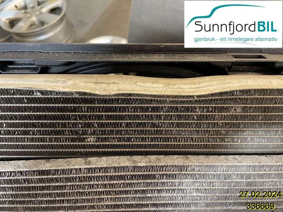Radiator (automat gir) til Peugeot Expert 2016-->> (Type III)  (PEUGEOT|96 787 111 80|)