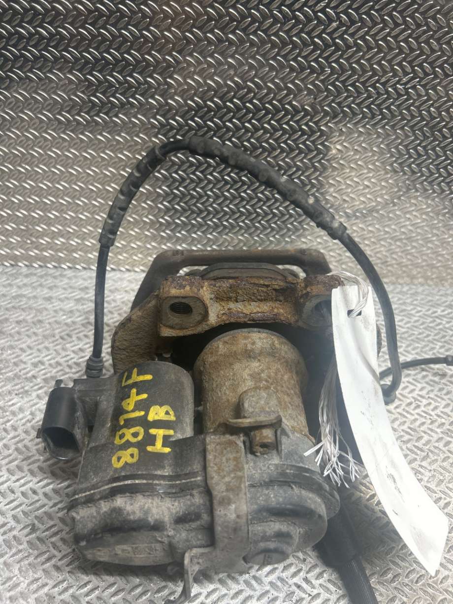 Bremsecaliper høyre bak til BMW X3 2010-2017 (F25) (F25) (BMW|34216791018|)