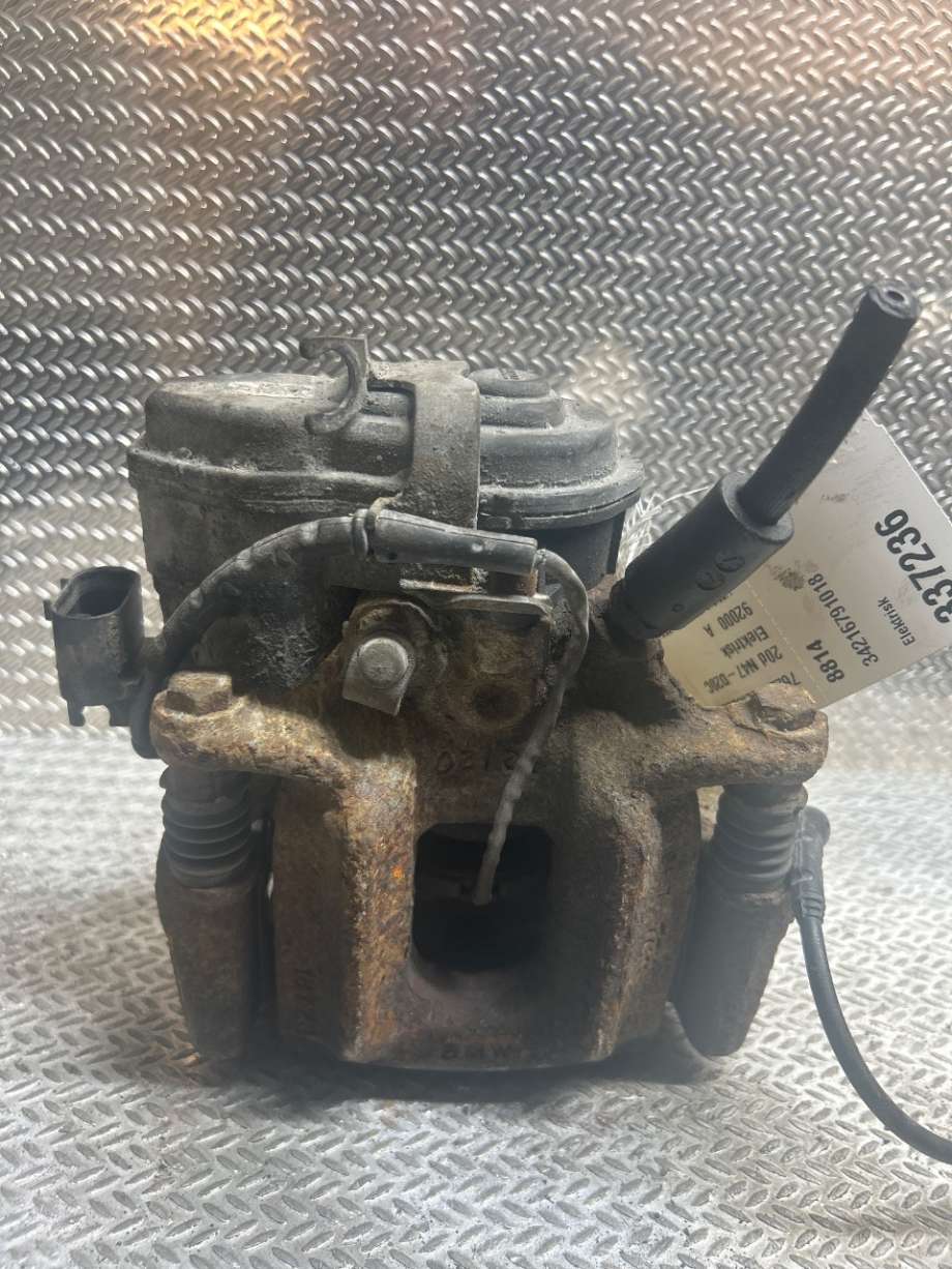 Bremsecaliper høyre bak til BMW X3 2010-2017 (F25) (F25) (BMW|34216791018|)