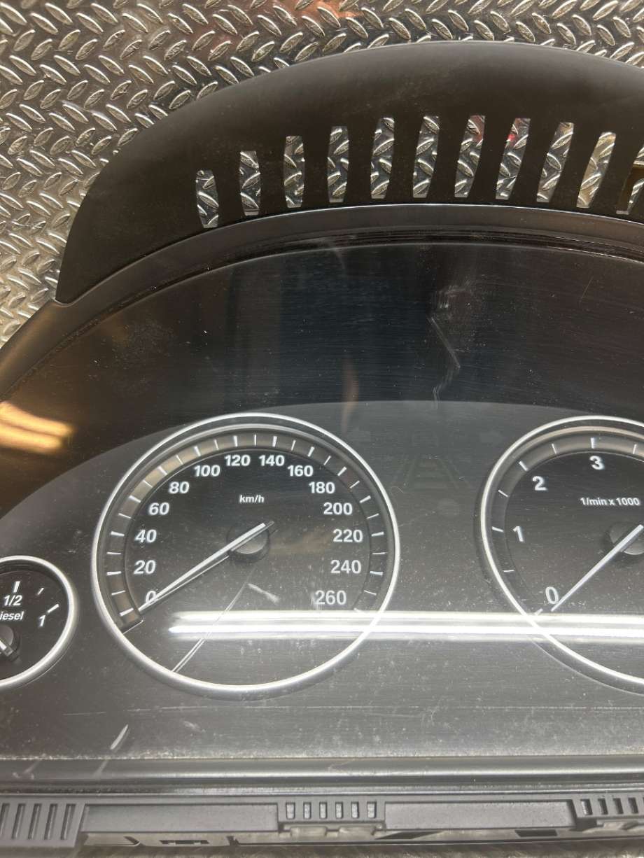 Instrumentpanel til BMW X3 2010-2017 (F25) (F25) (BMW|62109358981||928519501)