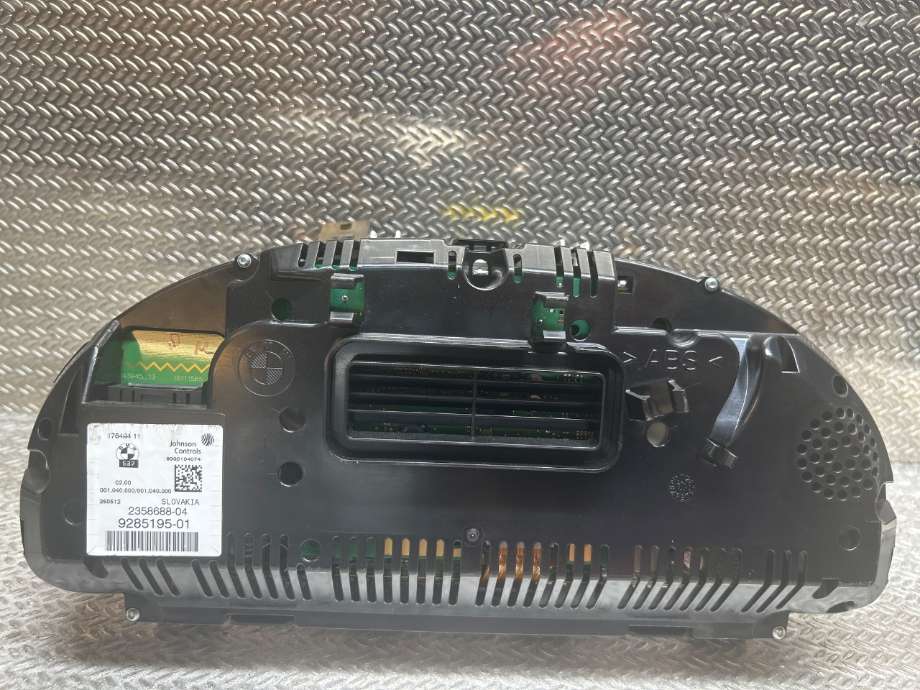 Instrumentpanel til BMW X3 2010-2017 (F25) (F25) (BMW|62109358981||928519501)