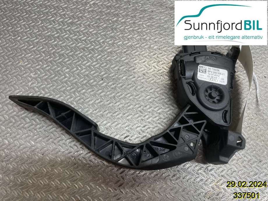 Pedal gass til Audi A6 2011-2014 (Type IV, Fase 1) (C7) (C7) (AUDI||8K1723523A)