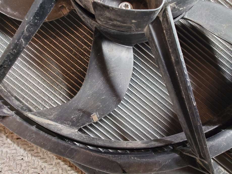 Radiator (manuell gir) til VW Golf VI 2008-2012  (VOLKSWAGEN|1K0121251AB|1K0121251DM|1K0121251DD)